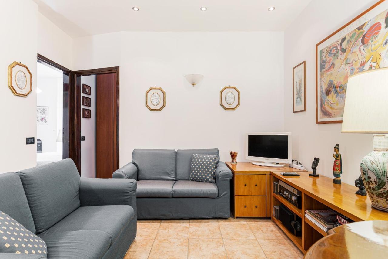 Your Cozy Home In Milan - Via Rovereto Milão Exterior foto
