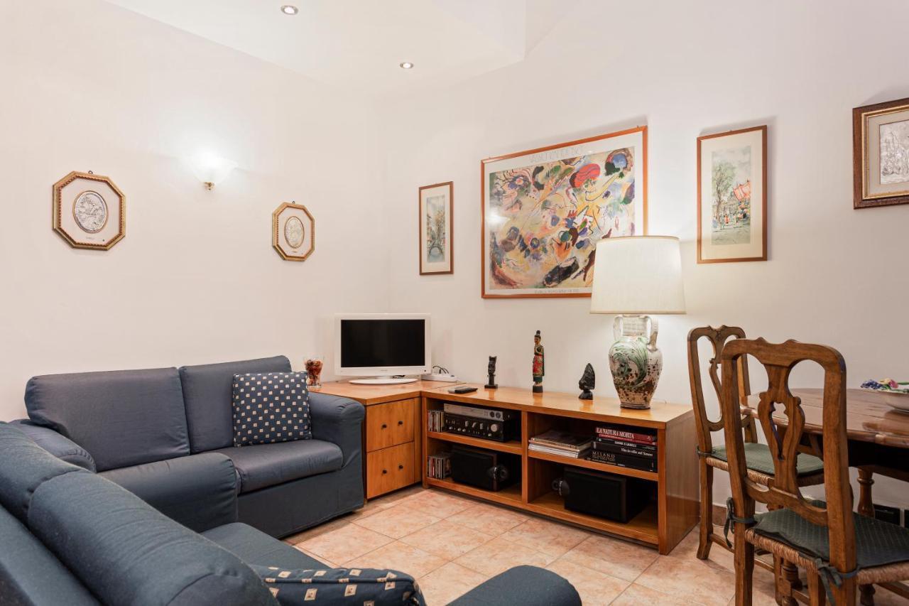 Your Cozy Home In Milan - Via Rovereto Milão Exterior foto