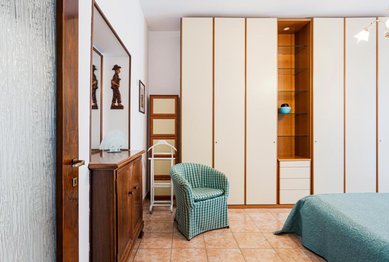 Your Cozy Home In Milan - Via Rovereto Milão Exterior foto